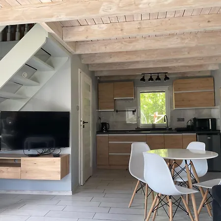 Pod Kasztanem 1 Nad Jeziorem بيت للعطل *