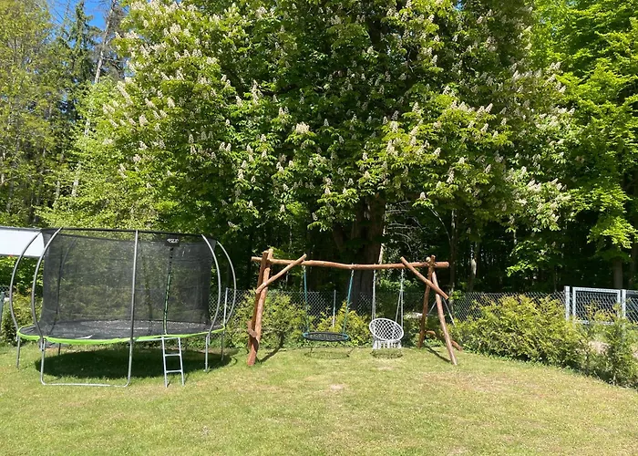 Pod Kasztanem 1 Nad Jeziorem *