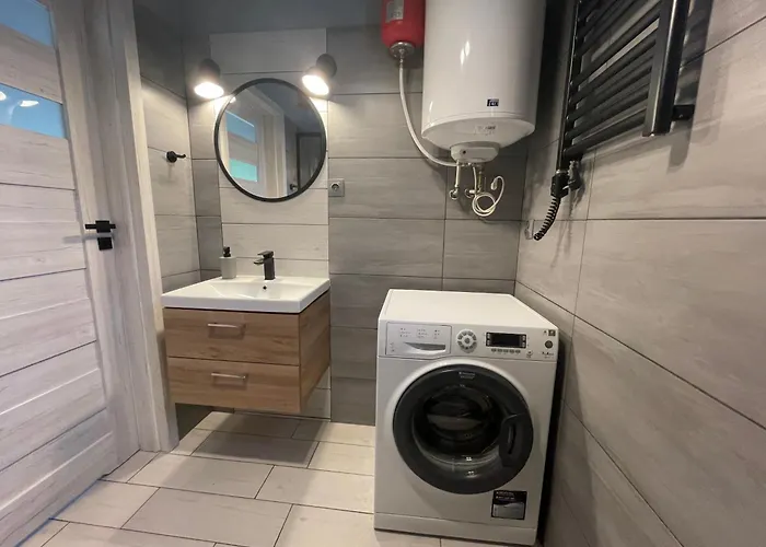 Pod Kasztanem 1 Nad Jeziorem *